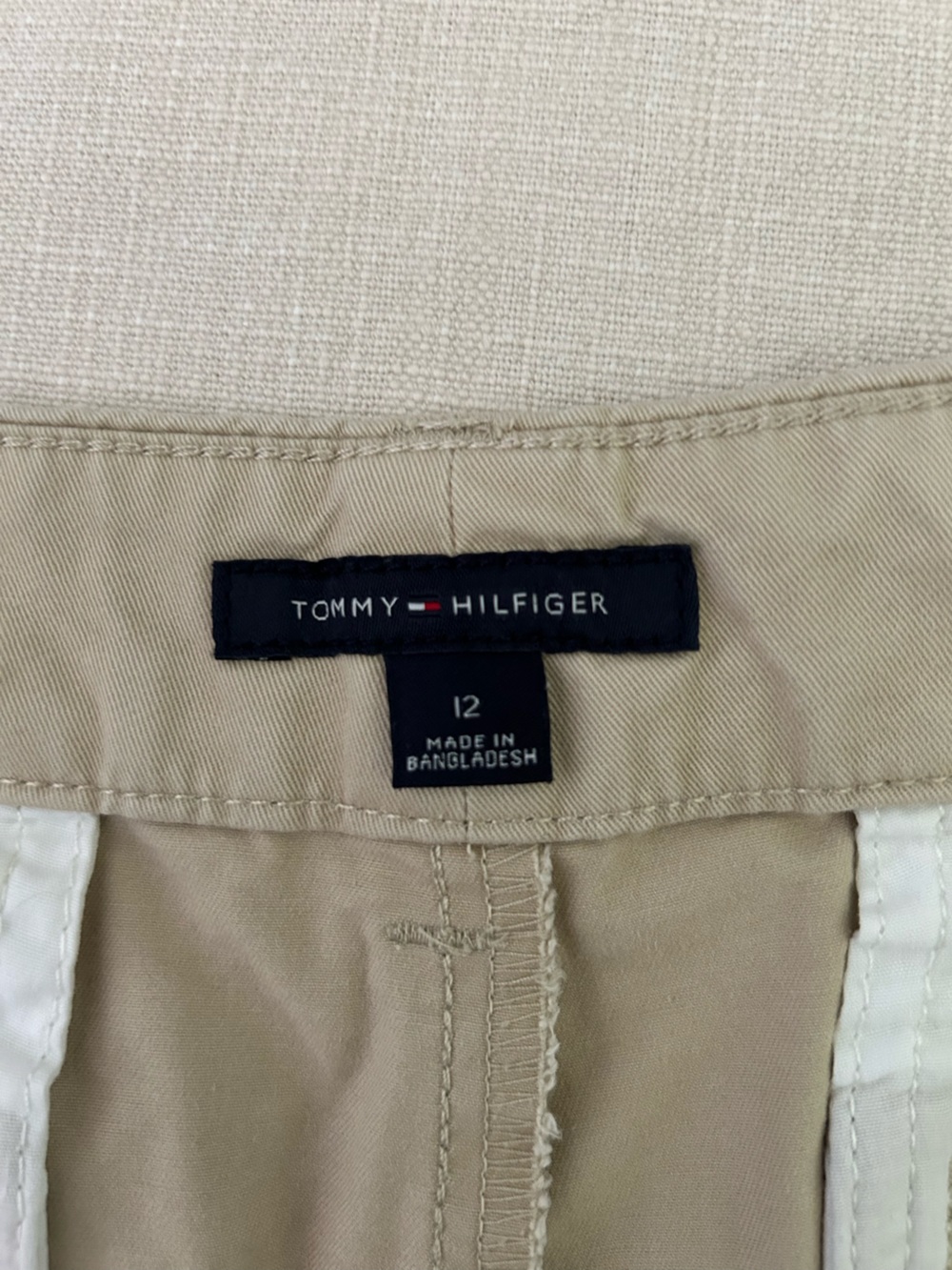 Tommy Hilfiger Khaki Flat-Front Shorts - Picture 3 of 4